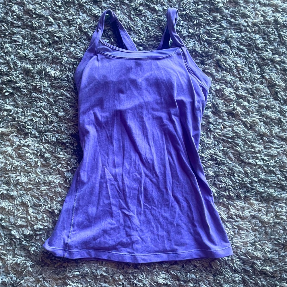 Lululemon tank size 4💜